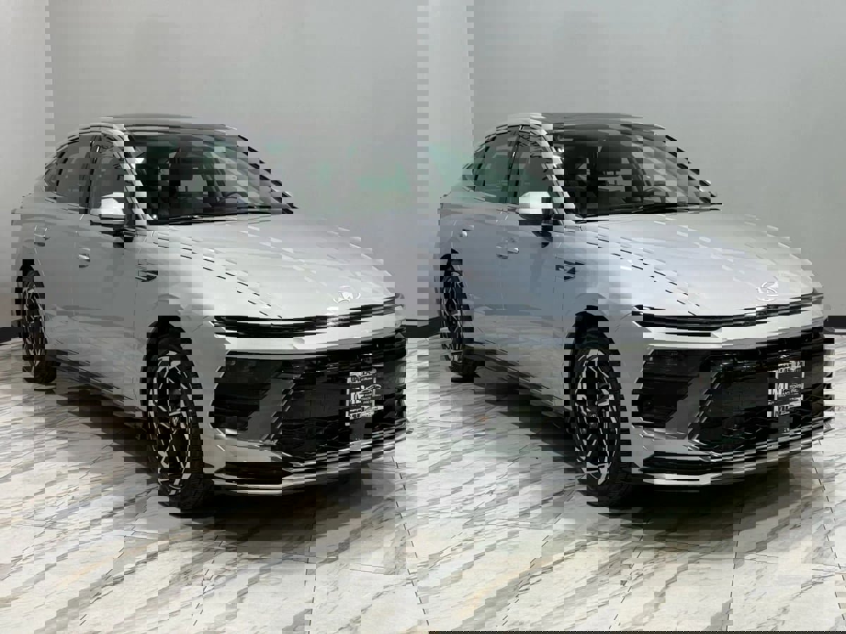 Used 2025 Hyundai Sonata SEL image 4