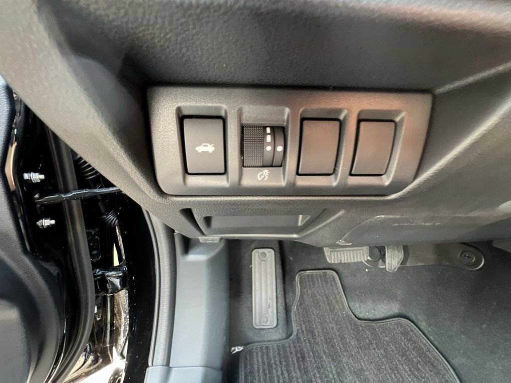 Certified 2025 Subaru Legacy Premium image 17