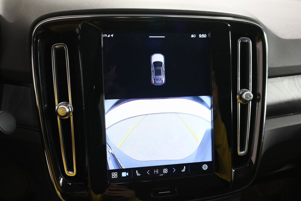 Used 2023 Volvo C40 P8 Recharge Plus w/ Protection Package Premier image 36