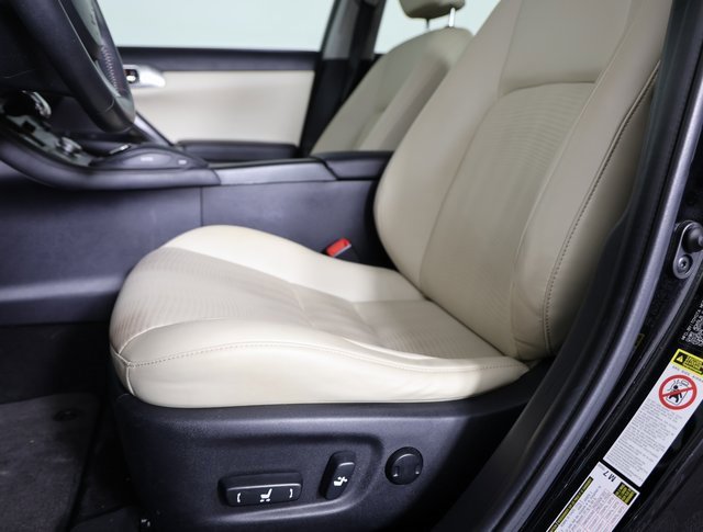 Used 2012 Lexus CT 200h Premium image 12