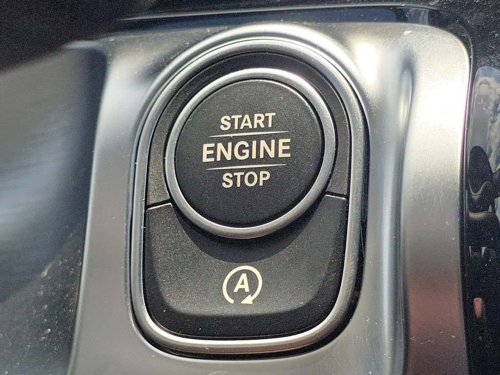 New 2026 Mercedes-Benz GLB 250 4MATIC image 37