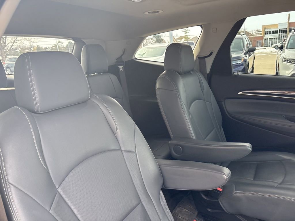 Used 2019 Buick Enclave Premium w/ Experience Buick Package image 32