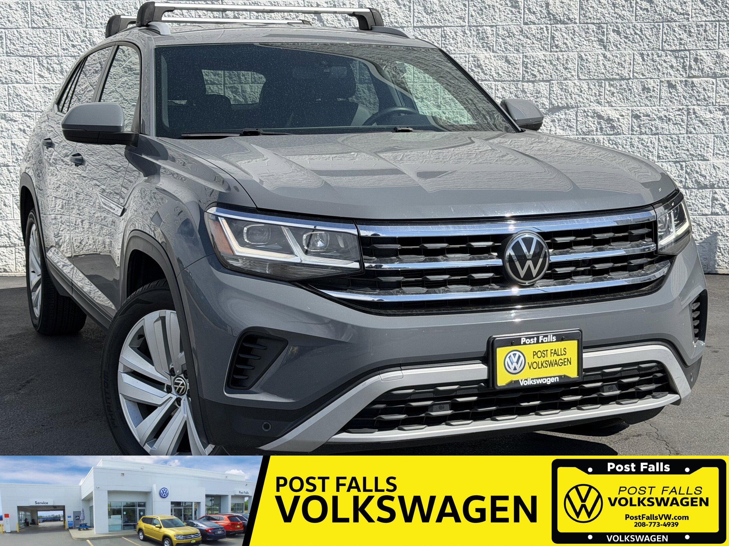 Used 2020 Volkswagen Atlas Cross Sport SE AWD/4WD image 1
