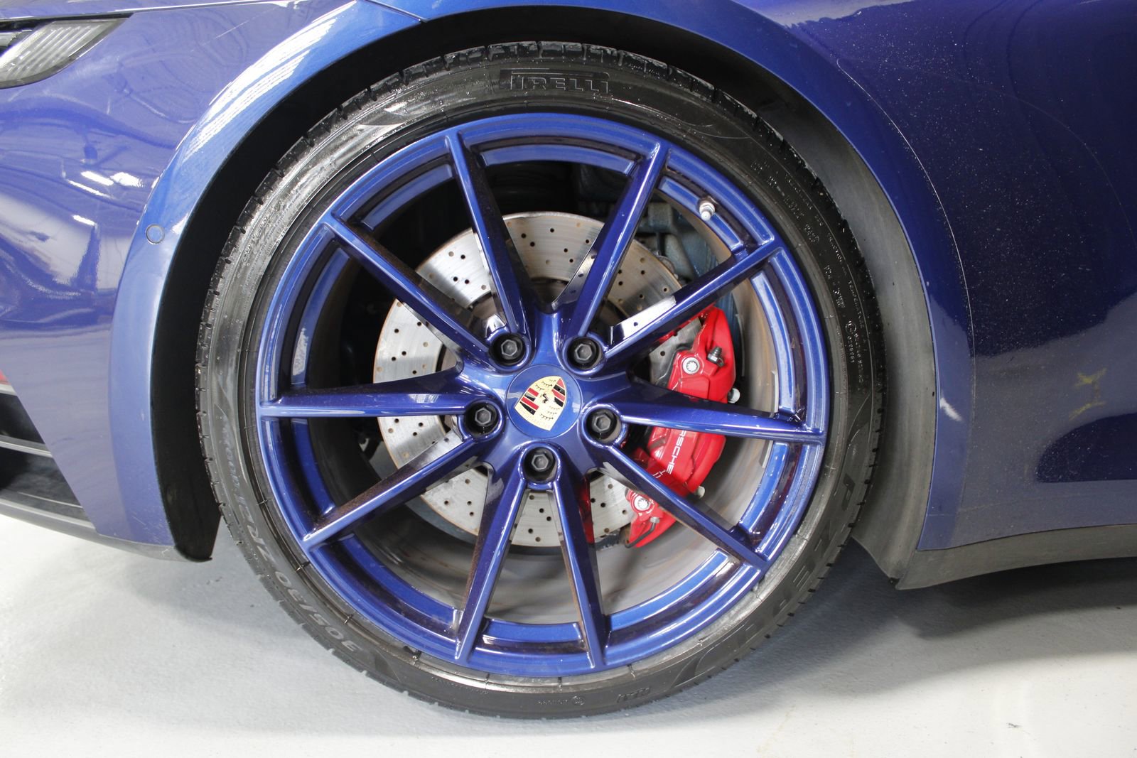 Used 2024 Porsche 911 Carrera 4 GTS image 23