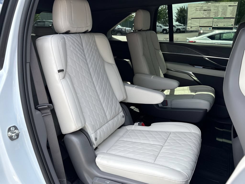 New 2026 Cadillac Escalade IQ AWD Sport 1 w/ LPO, Floor Liner Package image 58
