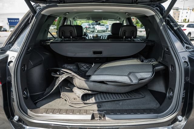 Used 2018 Chevrolet Equinox Premier FWD image 10