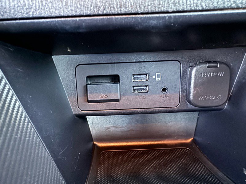 Used 2020 Toyota Yaris LE image 17