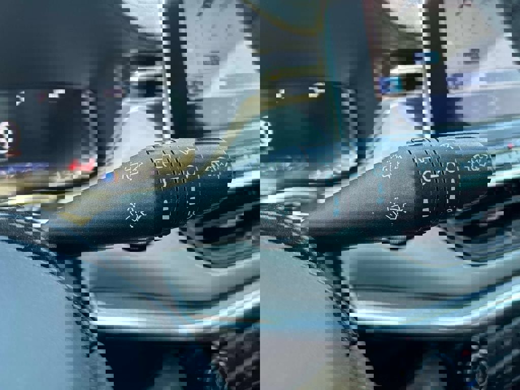 Used 2023 Jeep Compass Limited w/ Elite Group image 30