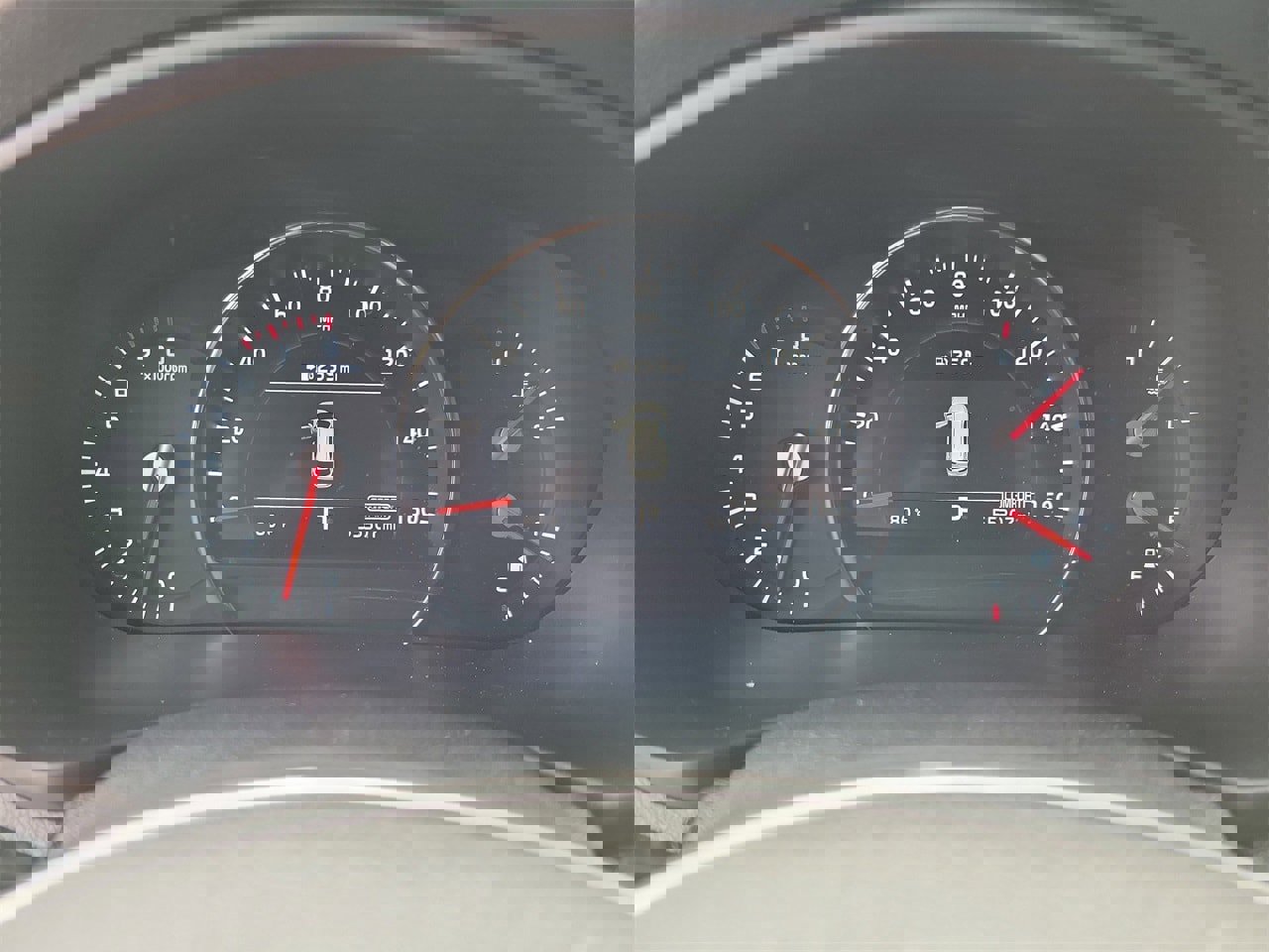 Used 2019 Kia Sorento SX image 22