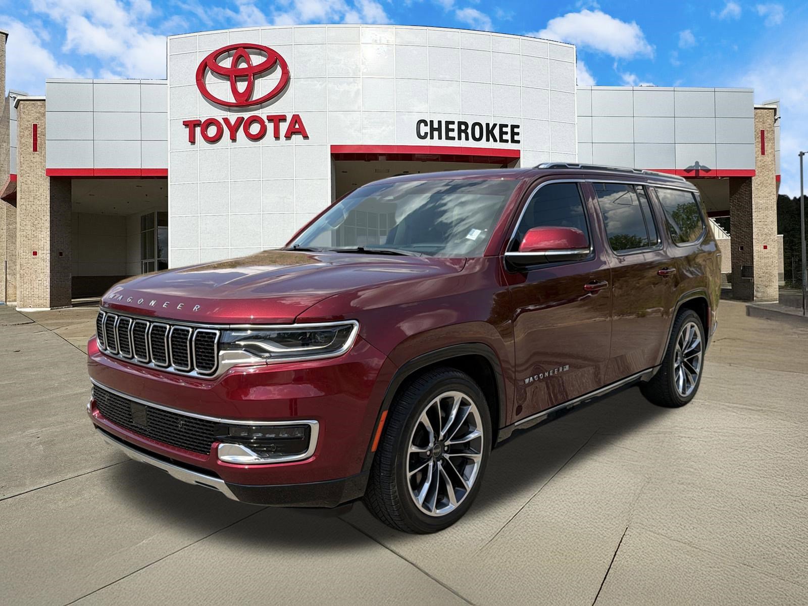 Used 2022 Jeep Wagoneer Series III w/ Premium Group I AWD/4WD image 1