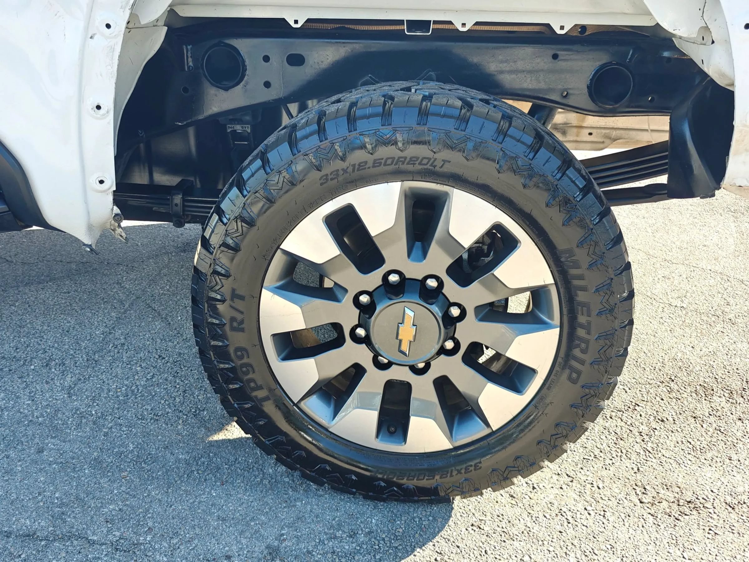 Used 2022 Chevrolet Silverado 2500 Custom w/ Custom Value Package AWD/4WD image 25