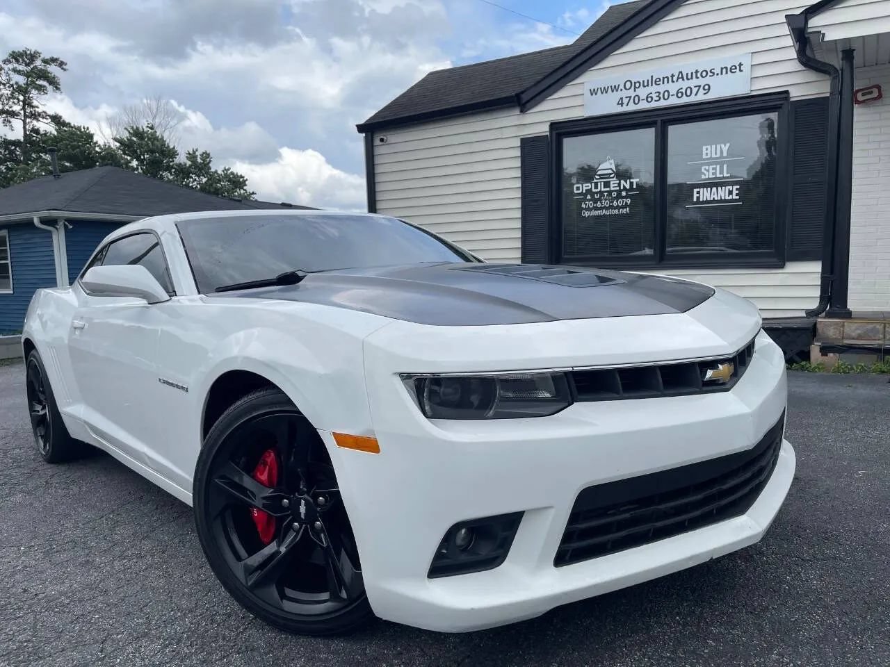 Used 2015 Chevrolet Camaro SS w/ RS Package RWD image 1