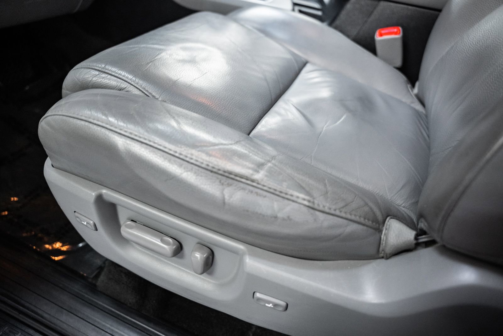 Used 2015 Toyota Sequoia Limited image 44