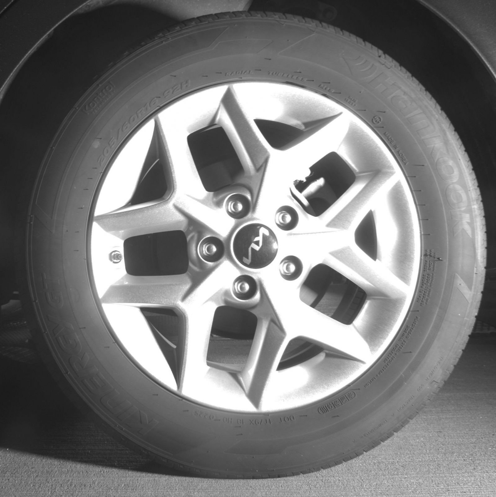 Used 2025 Kia Soul LX w/ LX Technology Package FWD image 16