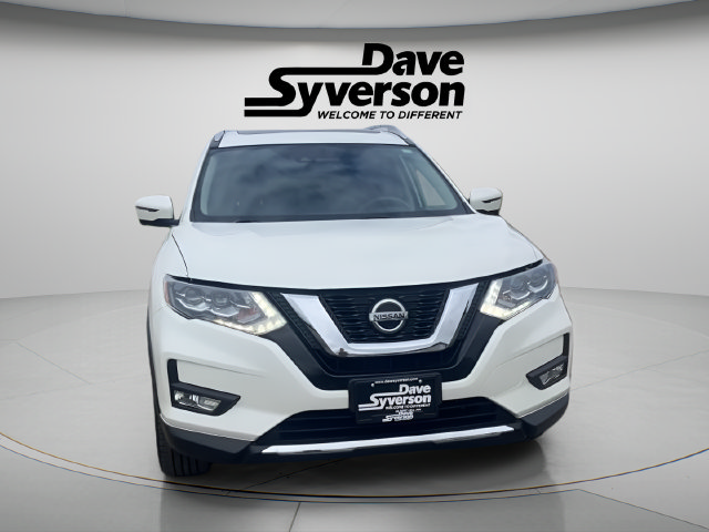 Used 2018 Nissan Rogue SL w/ Premium Package AWD/4WD image 2
