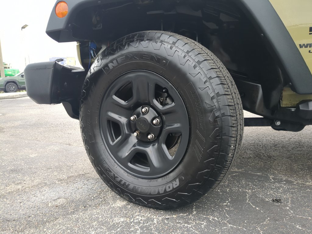 Used 2013 Jeep Wrangler Unlimited Sport AWD/4WD image 33