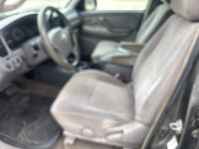 Used 2004 Toyota Tundra SR5 w/ Towing Pkg AWD/4WD image 14