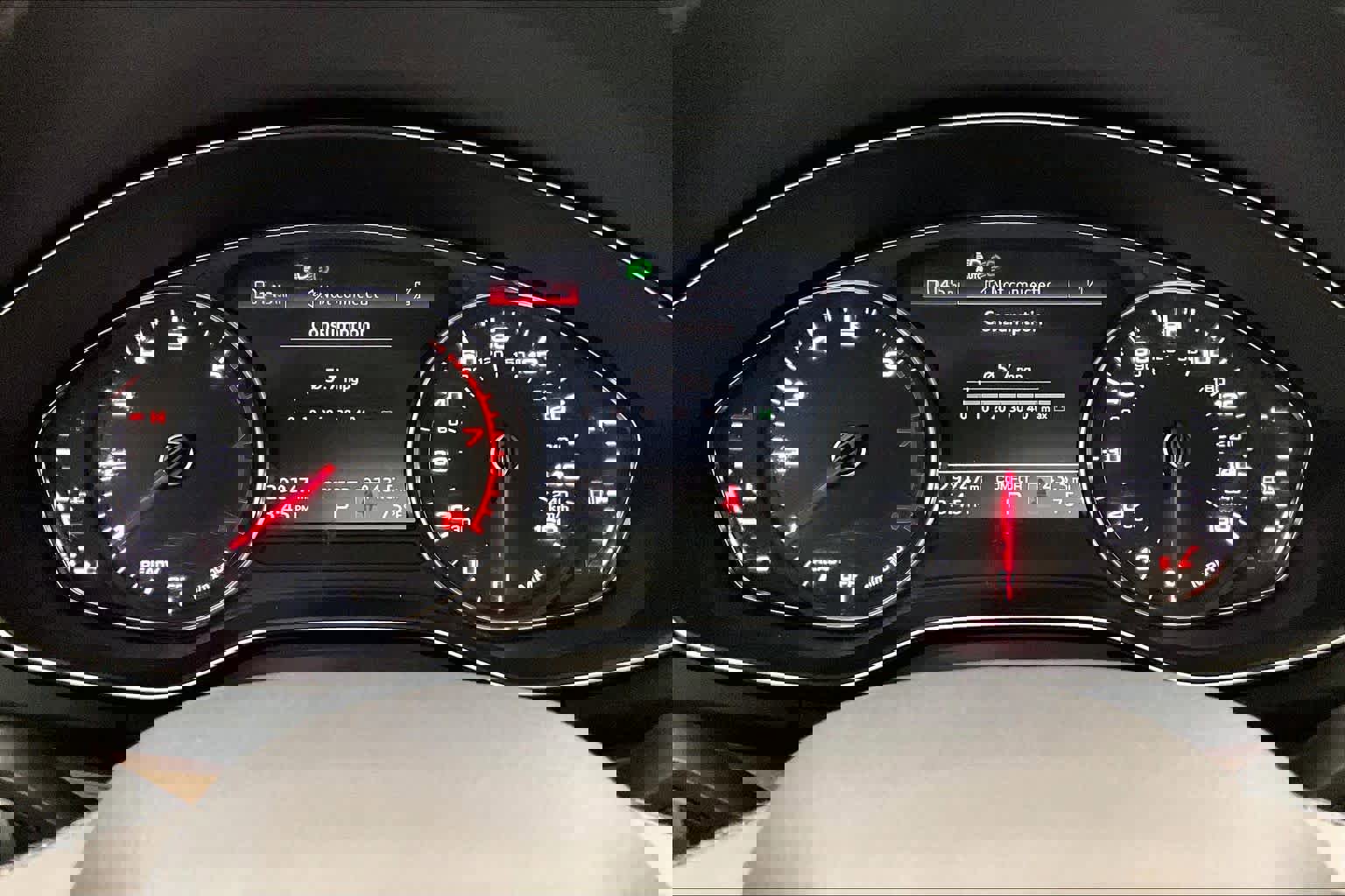 Used 2023 Audi Q5 2.0T Premium w/ Convenience Package image 25