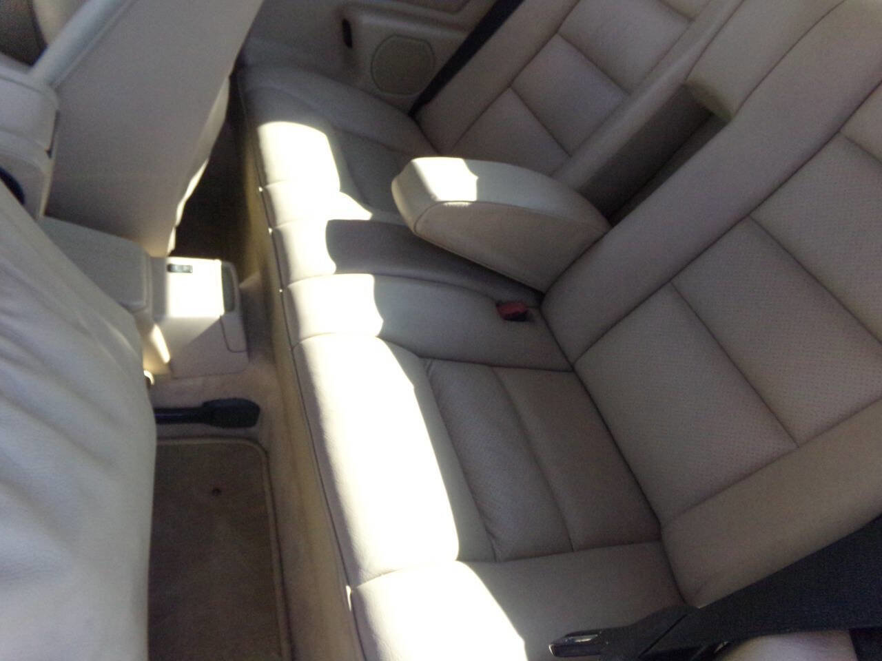 Used 1994 Mercedes-Benz E 320 Convertible image 79