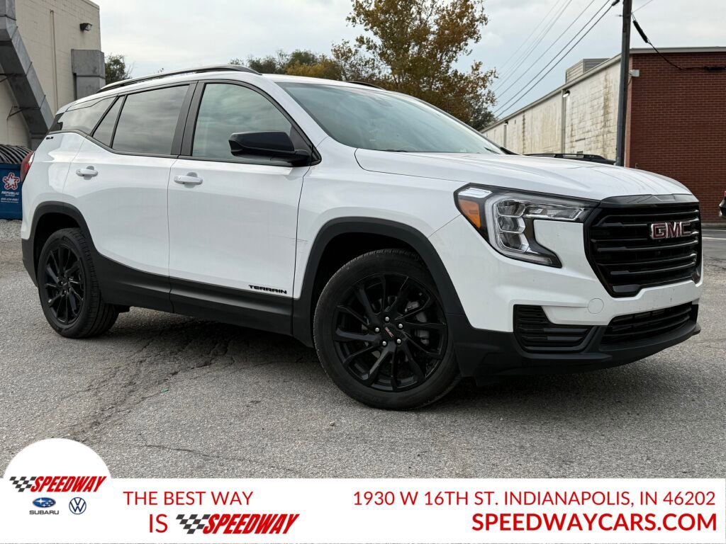Used 2024 GMC Terrain SLE w/ Driver Convenience Package