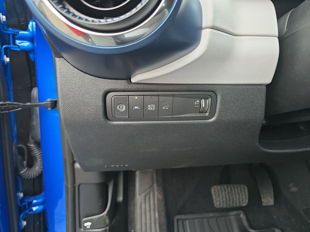 New 2026 Chevrolet Equinox EV LT image 19