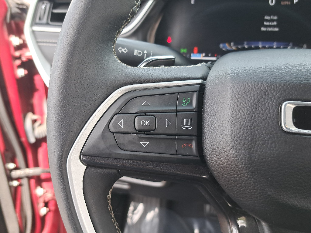 Certified 2023 Jeep Grand Cherokee Altitude AWD/4WD image 18