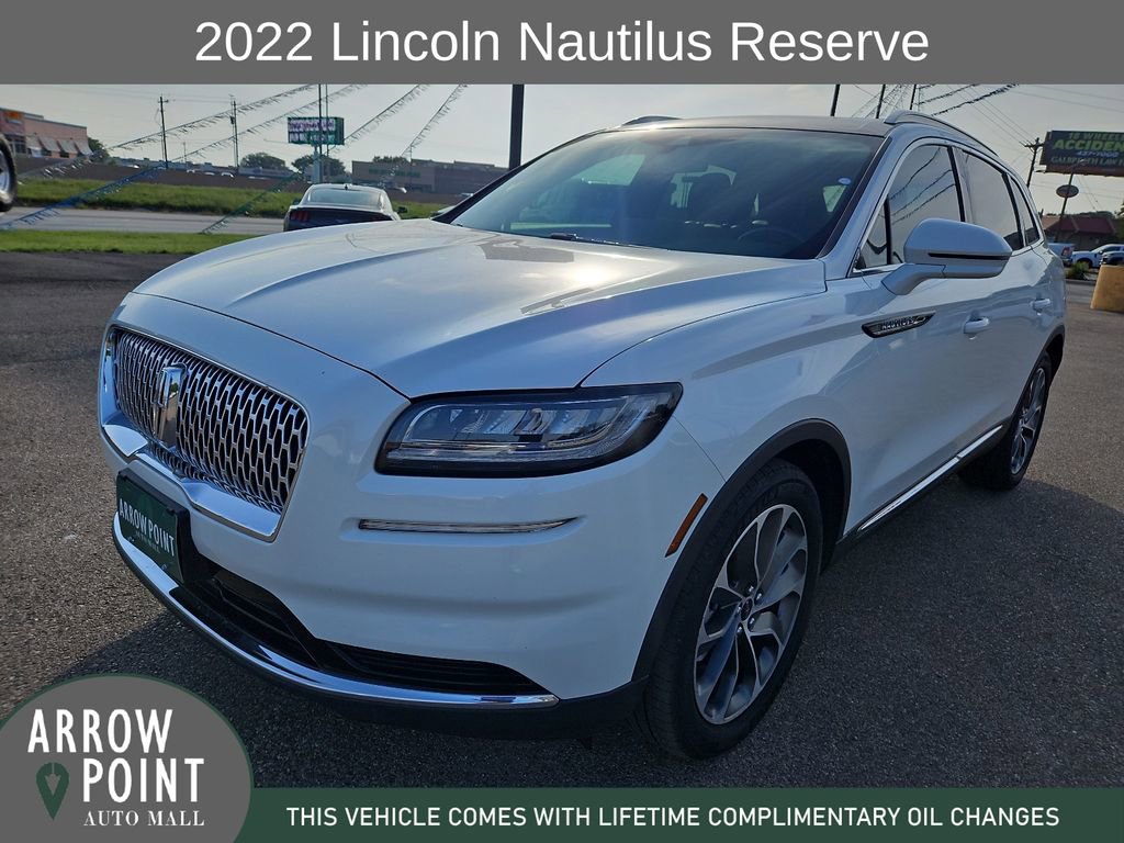 Used 2022 Lincoln Nautilus Reserve FWD image 4