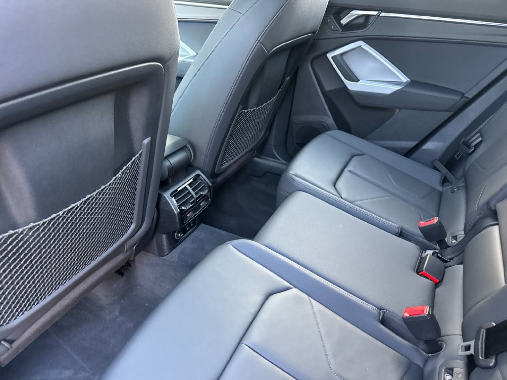 Certified 2022 Audi Q3 2.0T Premium Plus w/ Premium Plus Package AWD/4WD image 15