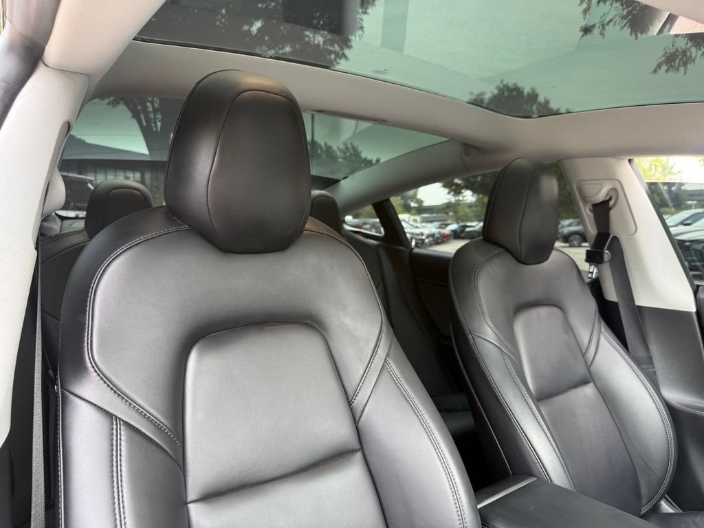 Used 2018 Tesla Model 3 Long Range AWD/4WD image 30