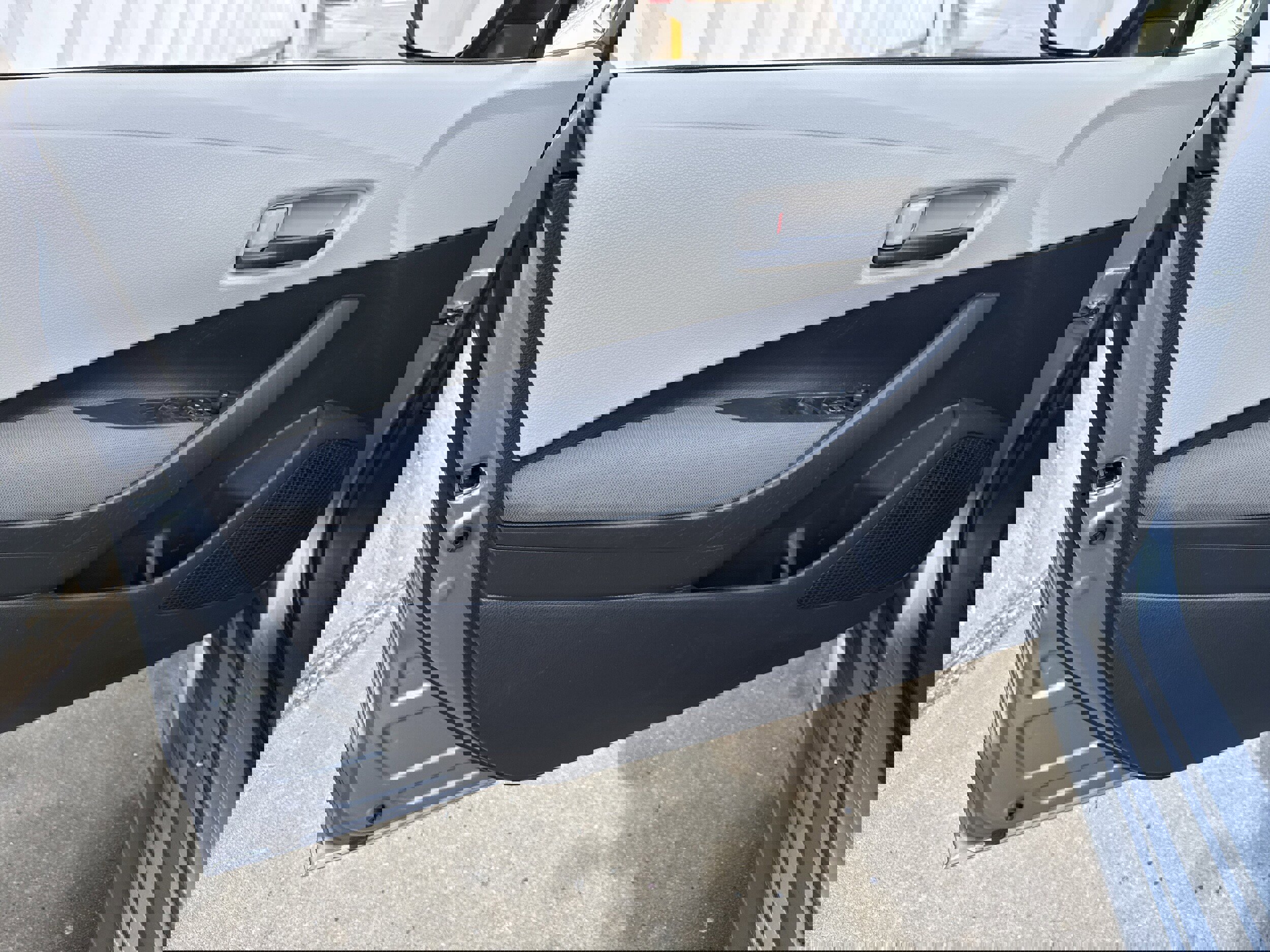 Used 2022 Toyota Corolla LE image 5