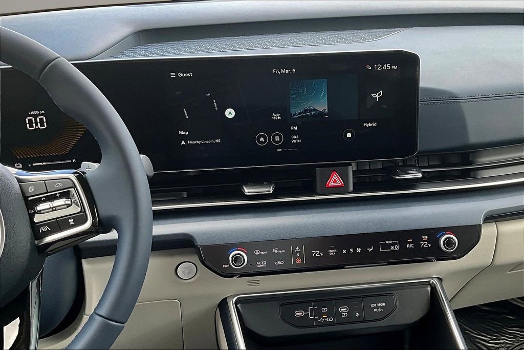 New 2026 Kia Carnival EX FWD image 6