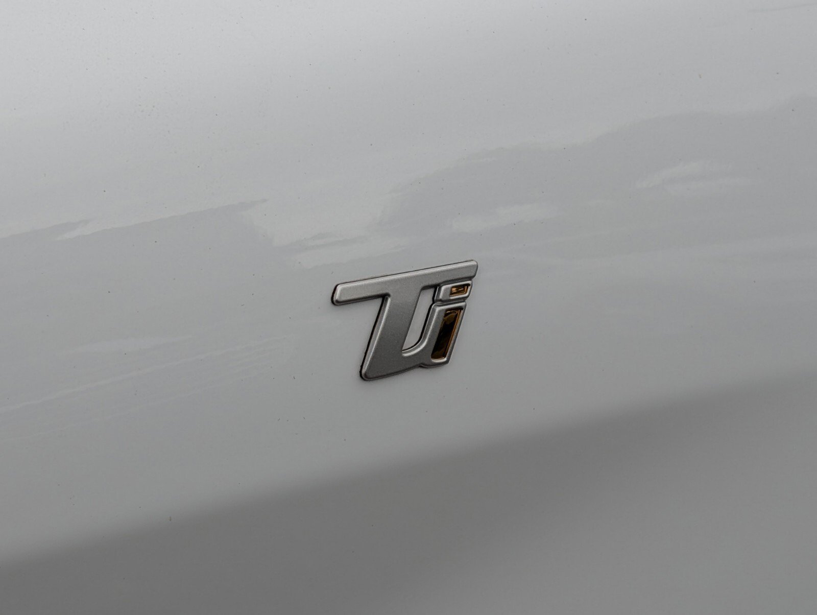 Used 2023 Alfa Romeo Stelvio Ti image 23