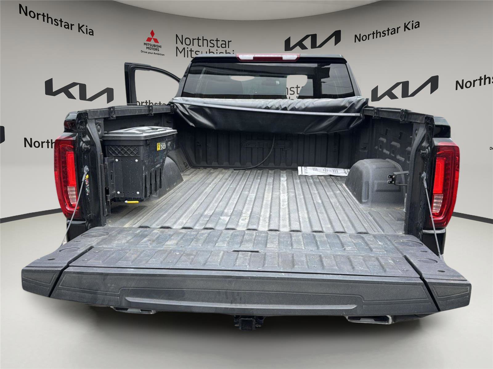 Used 2022 GMC Sierra 1500 AT4 AWD/4WD image 26