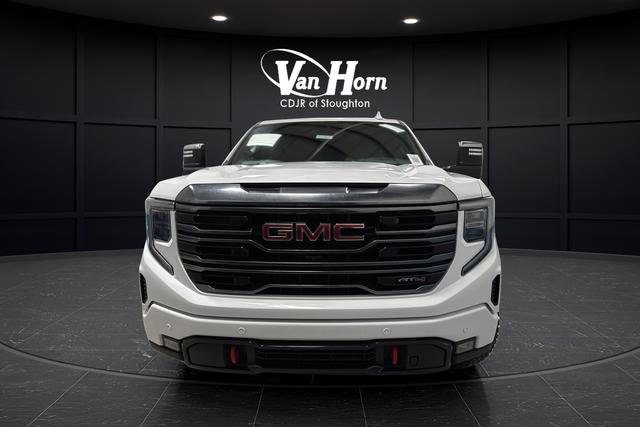 Used 2024 GMC Sierra 1500 AT4 w/ Technology Package image 11