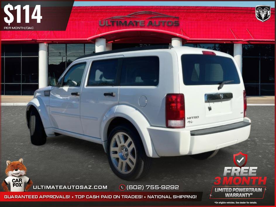 Used 2007 Dodge Nitro R/T RWD image 4