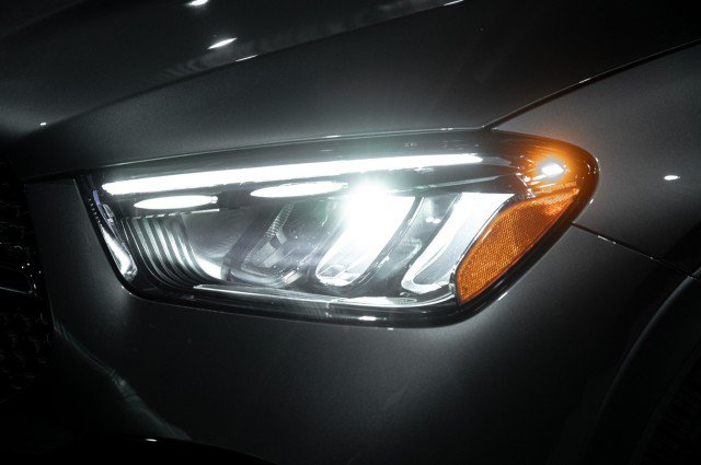 New 2026 Mercedes-Benz GLE 580 4MATIC image 8