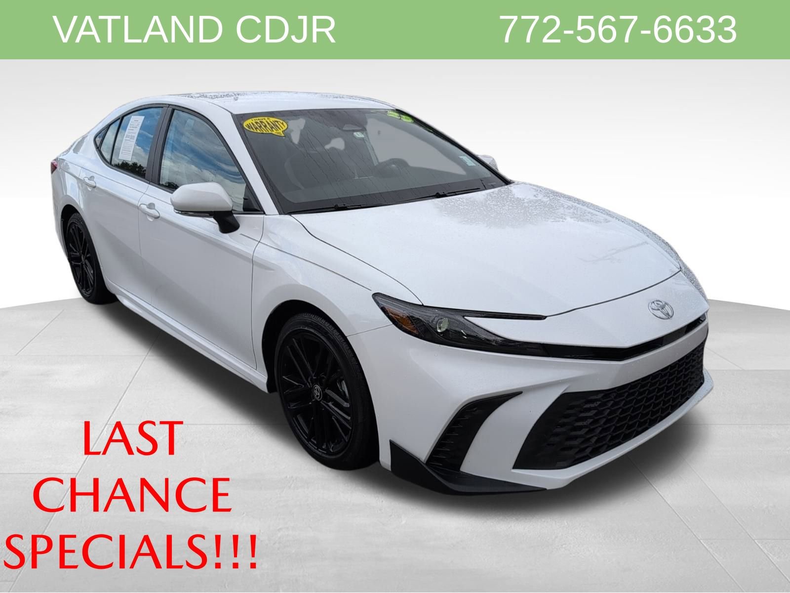 Used 2025 Toyota Camry SE w/ Convenience Package