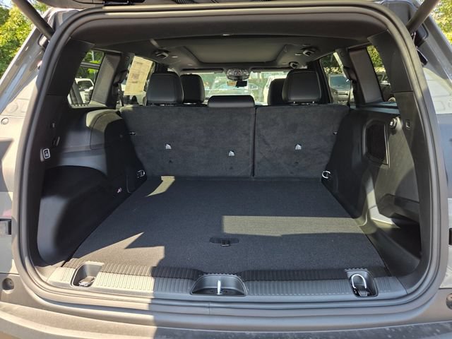 New 2026 Jeep Cherokee Overland w/ Advanced Pro Tech Group AWD/4WD image 30