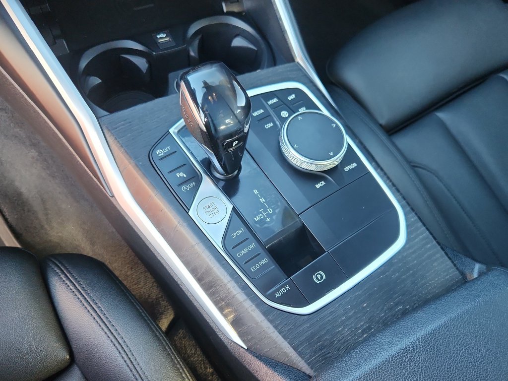 Used 2019 BMW 330i xDrive Sedan w/ Convenience Package AWD/4WD image 23