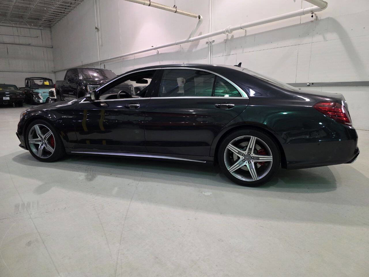 Used 2014 Mercedes-Benz S 63 AMG 4MATIC Sedan w/ Rear Seat Package image 53