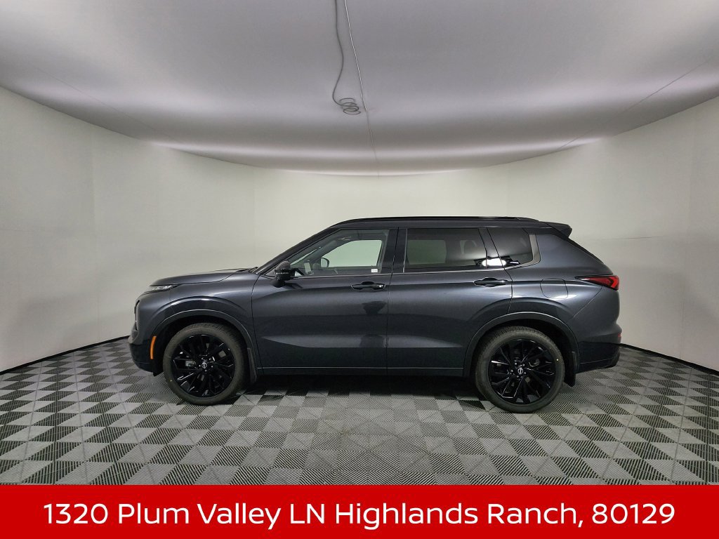 Used 2026 Nissan Rogue Platinum w/ Family Package AWD/4WD image 2