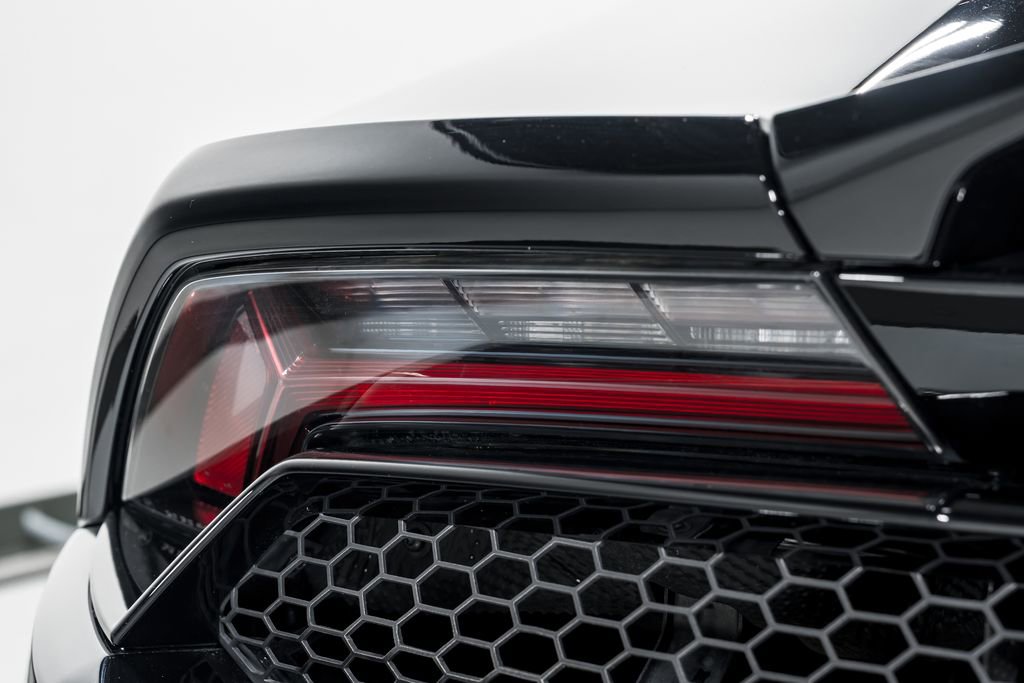 Used 2020 Lamborghini Huracan EVO RWD image 50