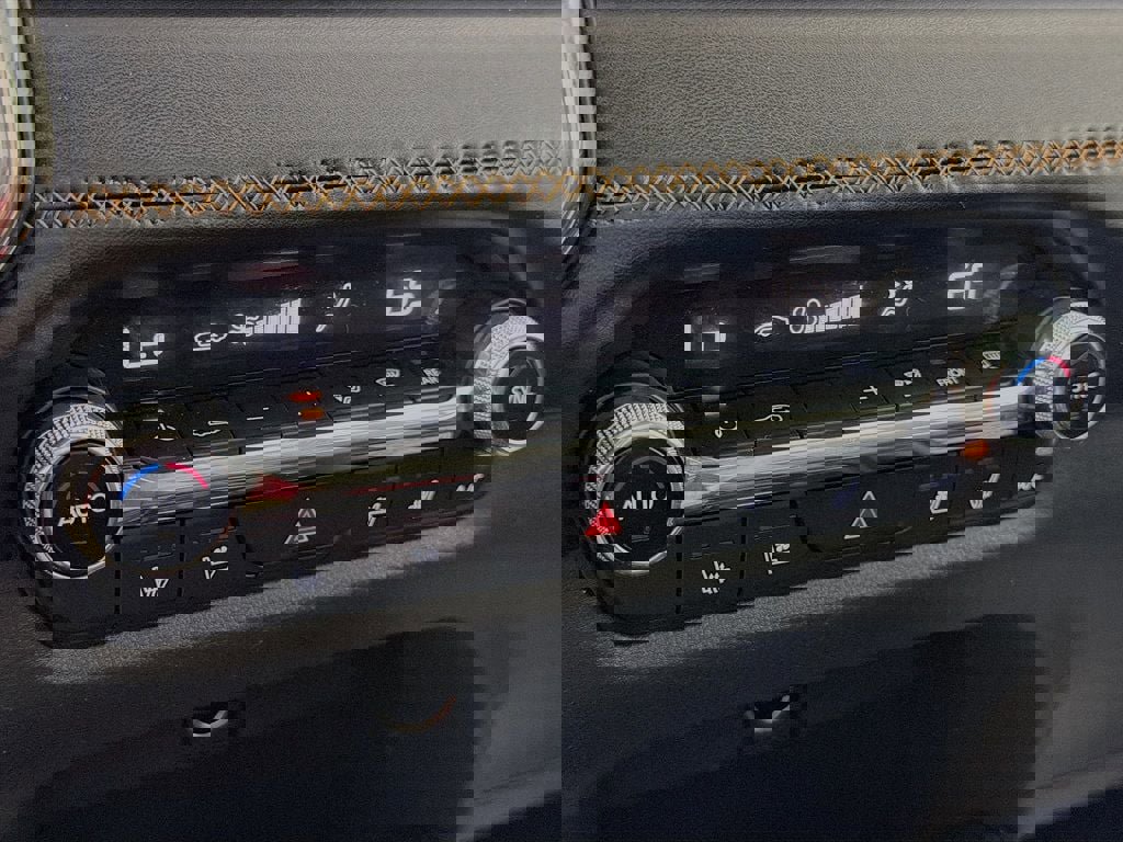 Used 2023 MAZDA CX-50 AWD 2.5 S w/ Cargo Package image 16