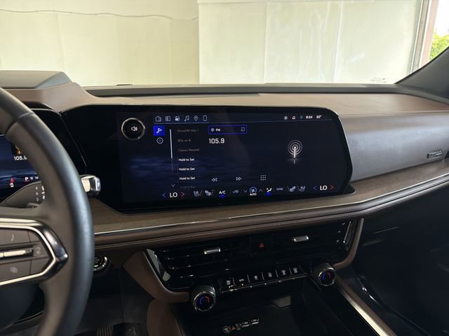 Certified 2025 Chevrolet Tahoe High Country AWD/4WD image 29