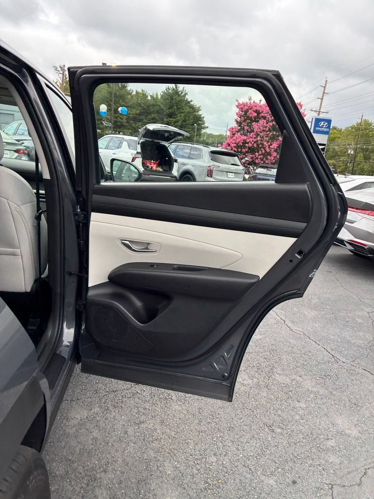 Used 2026 Hyundai Tucson SE AWD/4WD image 23