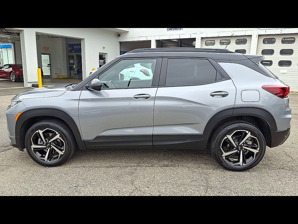Certified 2023 Chevrolet TrailBlazer RS AWD/4WD image 5