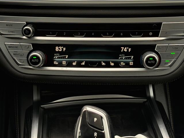 Used 2022 BMW 740i RWD image 4