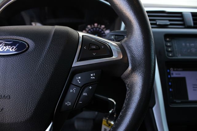 Used 2014 Ford Fusion SE w/ Equipment Group 201A image 13