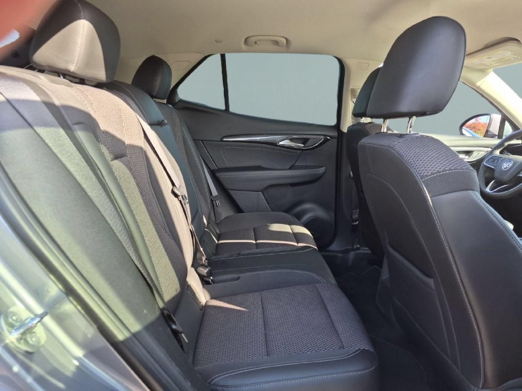 Certified 2021 Buick Envision Preferred FWD image 28