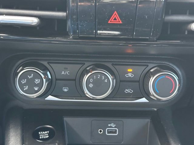 Used 2025 Nissan Kicks S image 12